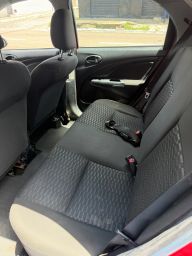 https://img.olx.com.br/thumbs256x256/60/600632208429470.jpg