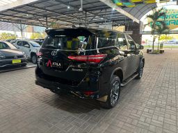 https://img.olx.com.br/thumbs256x256/60/600664927227859.jpg