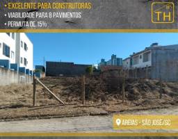 Título do anúncio: (TH1115) Excelente terreno de 611m² com 15% em permuta, Bairro Areias em São José/SC