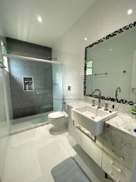 https://img.olx.com.br/thumbs256x256/60/602506030821200.jpg