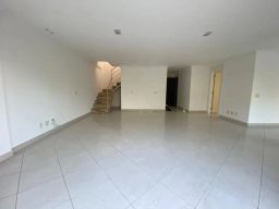 https://img.olx.com.br/thumbs256x256/60/602527401108292.jpg