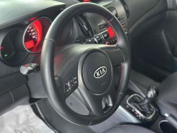 https://img.olx.com.br/thumbs256x256/60/603575526936647.jpg