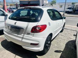 https://img.olx.com.br/thumbs256x256/60/603684881049285.jpg