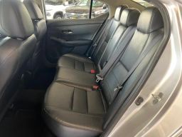 https://img.olx.com.br/thumbs256x256/60/605640515021868.jpg