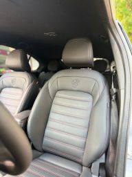 https://img.olx.com.br/thumbs256x256/60/605666743151103.jpg