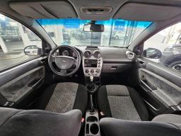 https://img.olx.com.br/thumbs256x256/60/605686405786352.jpg