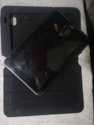Título do anúncio: Tablet Samsung com defeito  para aproveitar peças display ok sem bateria