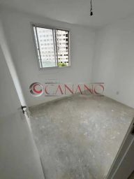 https://img.olx.com.br/thumbs256x256/60/606570404430886.jpg