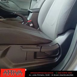 https://img.olx.com.br/thumbs256x256/60/606657413219281.jpg