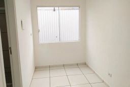 https://img.olx.com.br/thumbs256x256/60/607560888748663.jpg