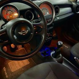 https://img.olx.com.br/thumbs256x256/60/607566282688020.jpg