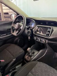 https://img.olx.com.br/thumbs256x256/60/607621280411318.jpg