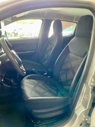 https://img.olx.com.br/thumbs256x256/60/607657553462694.jpg
