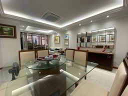 https://img.olx.com.br/thumbs256x256/60/608520161162455.jpg