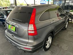 https://img.olx.com.br/thumbs256x256/60/608558649478894.jpg