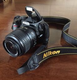 Título do anúncio: Câmera Nikon D3200