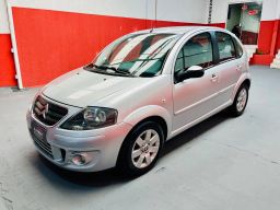 https://img.olx.com.br/thumbs256x256/60/609523645022934.jpg