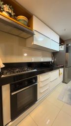 https://img.olx.com.br/thumbs256x256/60/609532280075683.jpg