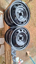 https://img.olx.com.br/thumbs256x256/61/610511873217652.jpg