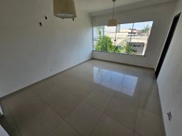 https://img.olx.com.br/thumbs256x256/61/610546275535051.jpg