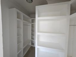 https://img.olx.com.br/thumbs256x256/61/610589519753992.jpg