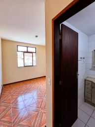 https://img.olx.com.br/thumbs256x256/61/610590288287798.jpg