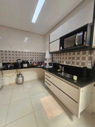 https://img.olx.com.br/thumbs256x256/61/610631903182668.jpg
