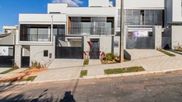 Título do anúncio: CASA/SOBRADO com 3 dormitórios à venda por R$ 979.900,00 no bairro Vista Alegre - CURITIBA