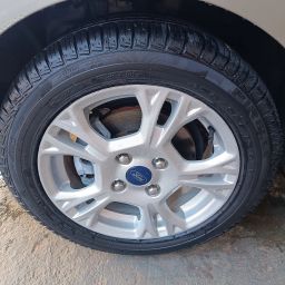https://img.olx.com.br/thumbs256x256/61/612500586272424.jpg