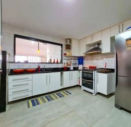 https://img.olx.com.br/thumbs256x256/61/612531640683435.jpg