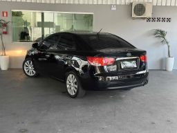 https://img.olx.com.br/thumbs256x256/61/613502761139811.jpg