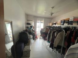https://img.olx.com.br/thumbs256x256/61/613565037880124.jpg