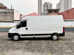 https://img.olx.com.br/thumbs256x256/61/613680395996606.jpg