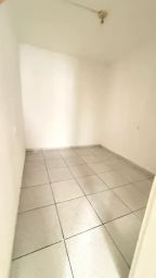 https://img.olx.com.br/thumbs256x256/61/614677198900956.jpg