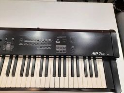 https://img.olx.com.br/thumbs256x256/61/615408636325258.jpg