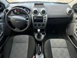 https://img.olx.com.br/thumbs256x256/61/615532164860040.jpg