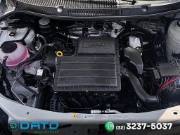 https://img.olx.com.br/thumbs256x256/61/615631682279497.jpg