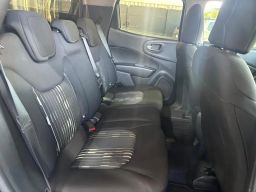 https://img.olx.com.br/thumbs256x256/61/615674054279524.jpg