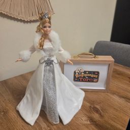 https://img.olx.com.br/thumbs256x256/61/615677197294180.jpg