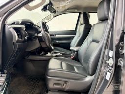 https://img.olx.com.br/thumbs256x256/61/615681429671520.jpg