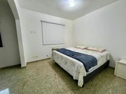 https://img.olx.com.br/thumbs256x256/61/616555516366005.jpg