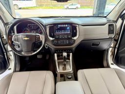 https://img.olx.com.br/thumbs256x256/61/617636790860768.jpg