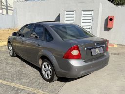 https://img.olx.com.br/thumbs256x256/61/618671194272475.jpg