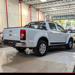 https://img.olx.com.br/thumbs256x256/61/618692084319159.jpg