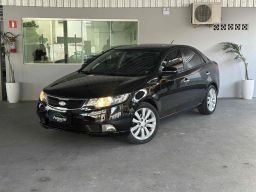 https://img.olx.com.br/thumbs256x256/61/619583407279819.jpg