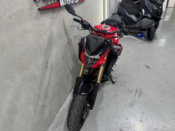 https://img.olx.com.br/thumbs256x256/61/619604505892421.jpg