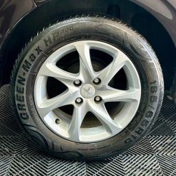 https://img.olx.com.br/thumbs256x256/61/619662037314817.jpg