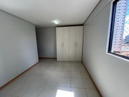https://img.olx.com.br/thumbs256x256/61/619692537557098.jpg