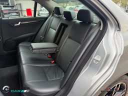 https://img.olx.com.br/thumbs256x256/62/620683806300746.jpg
