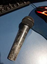 Título do anúncio: Microfone Dinâmico Behringer Ultravoice Xm8500 